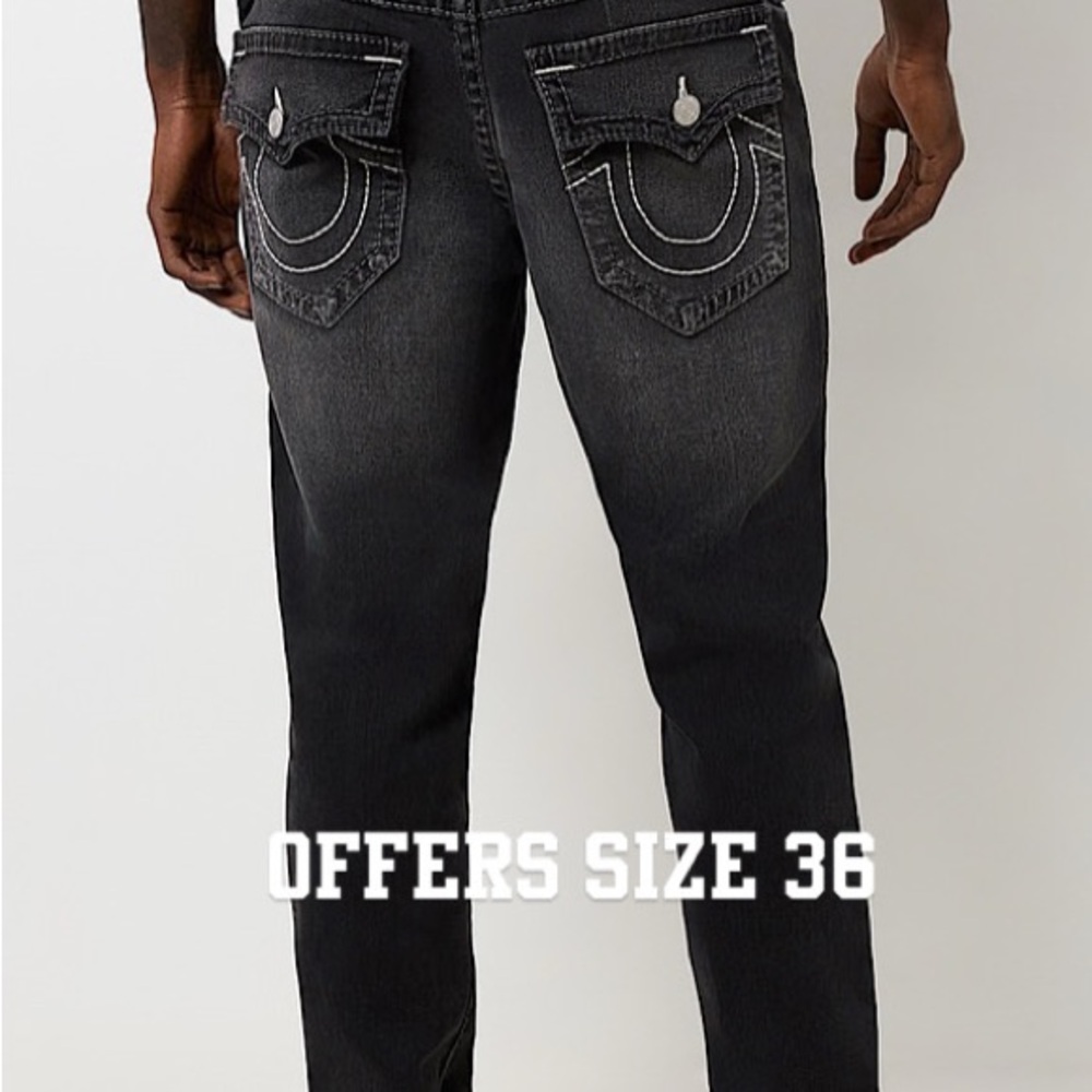 True Religion Black Relaxed Jeans with Classic Design